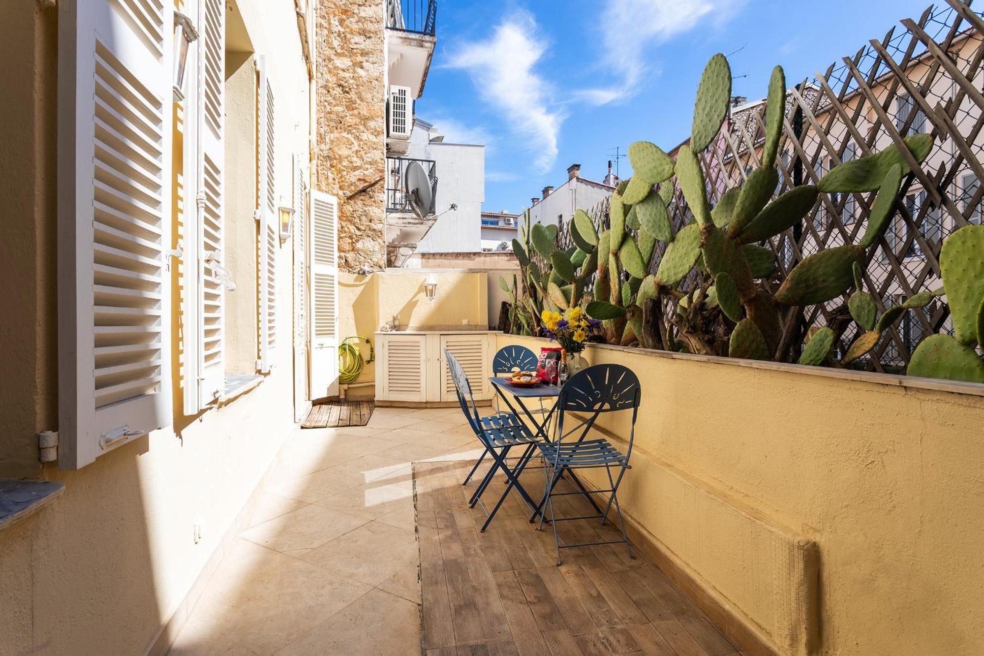 Freres Pradignac Apartment Cannes Bagian luar foto